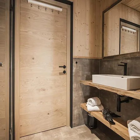 度假居 New With Garden And Private Sauna